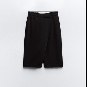 Zara Wrap Bermuda Shorts - Large
